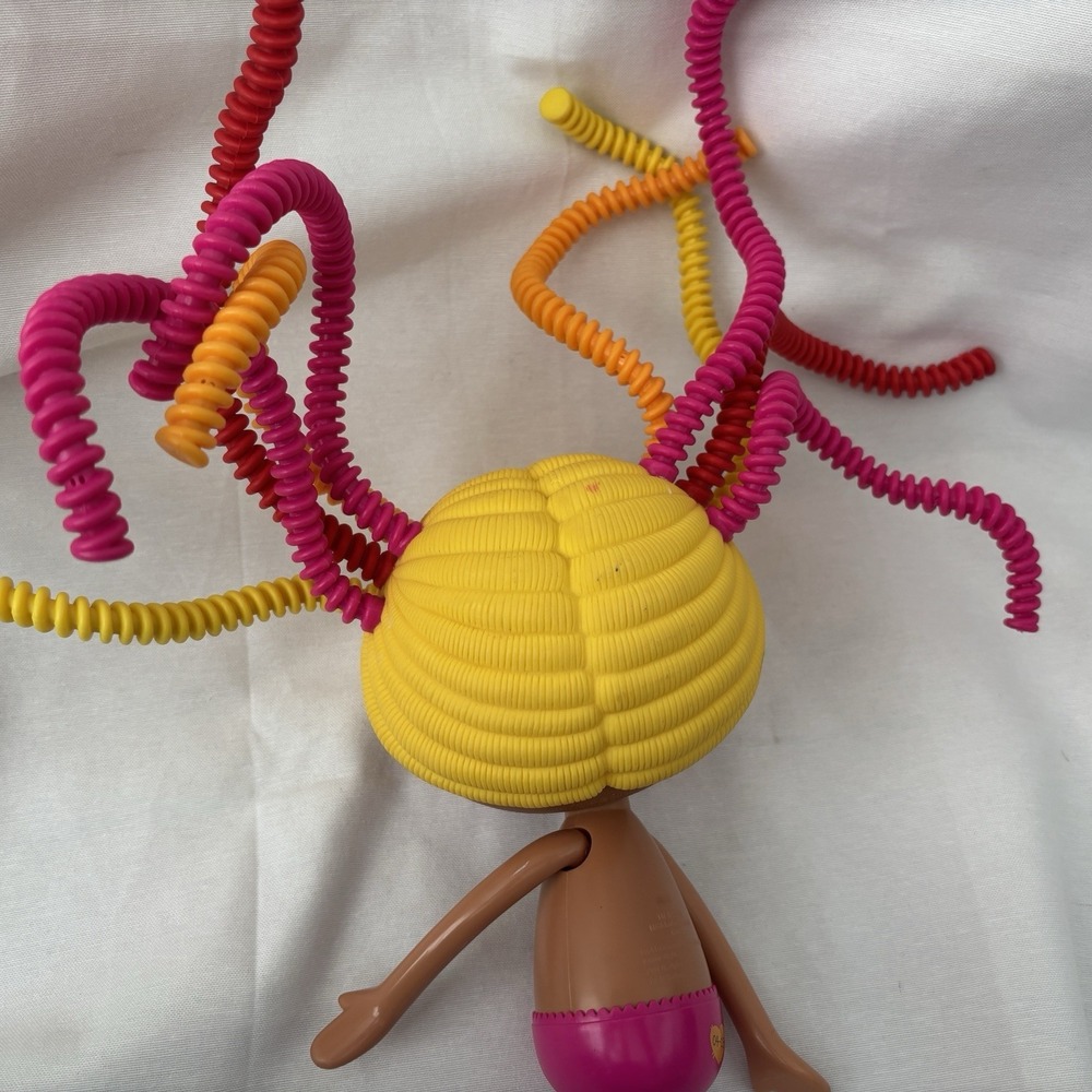 Lalaloopsy Multicolor Silly Hair Collectible April Sunsplash Girl Doll - Picture 6 of 6